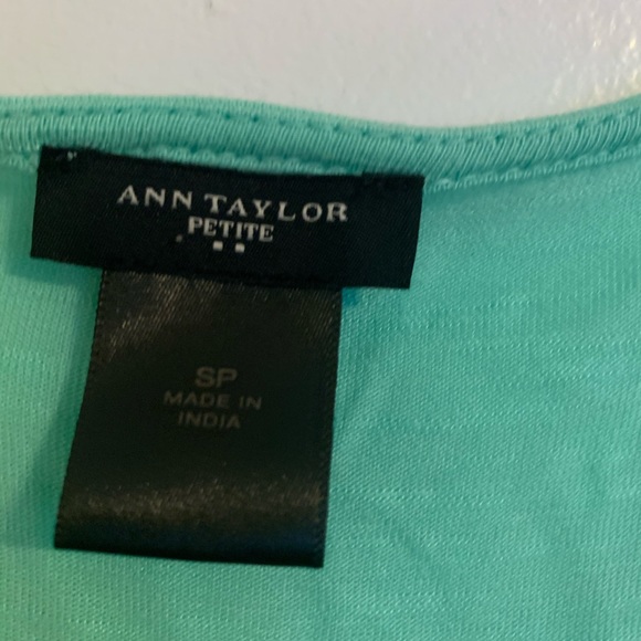 Ann Taylor Petite Size SP Green Blouse - Picture 5 of 5